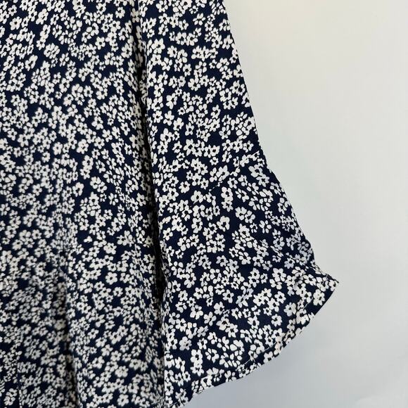 COZY Blue And White Floral V Neck Shift Dress Womens Size Large NWT Lightweight - Picture 4 of 15